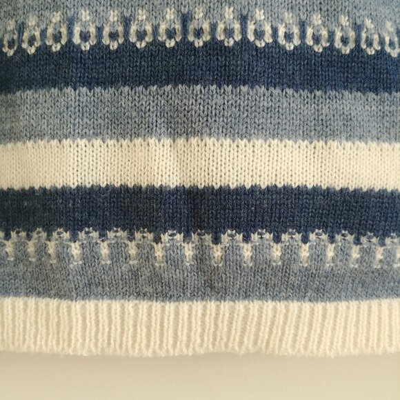 Vintage made in Canada button down blue white striped sweater vest Small - Picture 7 of 16